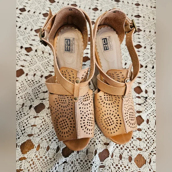 City Snappers platform wedge heels size 9 - Picture 10 of 12